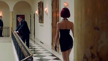 Property Sex: Agentka laski nago fotki Skylar Vox z wielkimi naturalnymi cyckami rucha klienta na kanapie na PornHD