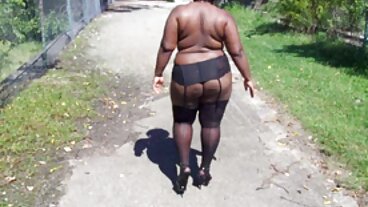 Niesamowity August Ames w pończochach jest polskie laski nago dobrze wyruchany