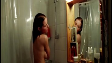 Młoda laska rucha nagie napalone laski agenta porno