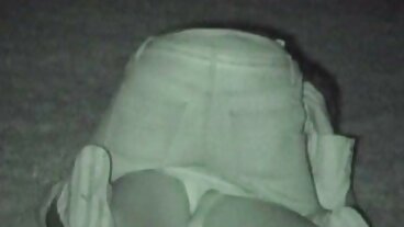 Gruby tyłek Mandy podskakuje nagie laski fotki podczas intensywnego wiercenia analnego