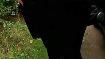 2 amatorskie nowicjusze w Foxy Natychmiast idą na nagie laski bankomat Anal