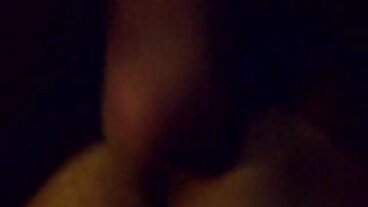 DeepLush: Pasja laski nago fotki ponownie na PornHd