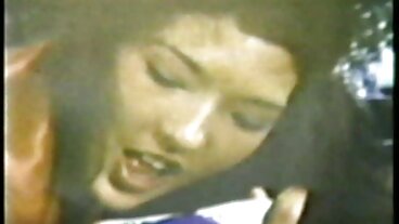 Baeb: Festiwalowa nagie sexy laski laska Naomi Woods rucha się o bilet VIP w PornHD